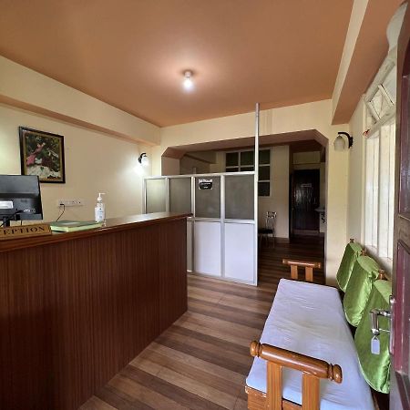 Khandroling Hotel กังต็อก ภายนอก รูปภาพ
